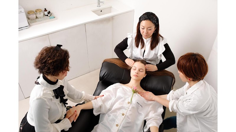 Japanese Head Spa PESCo PESCa Kyoto Main Salon