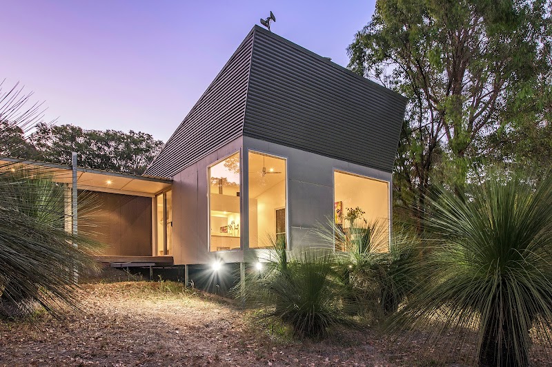 Jarrah Grove Forest Retreat Margaret River - Resort Spa in Margaret River