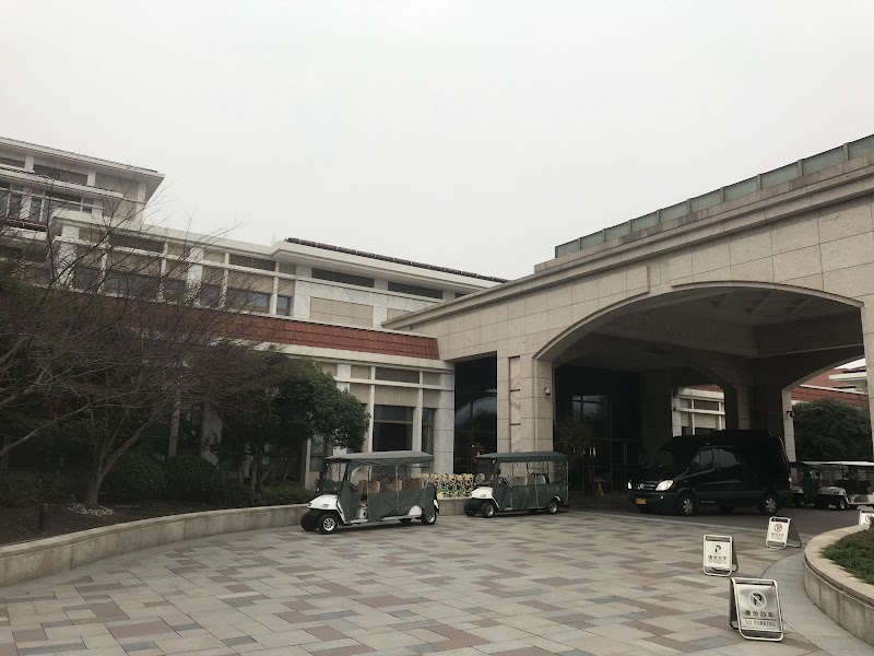 Jinji Lake Grand Hotel Club Suzhou - Hotel Spa in Suzhou