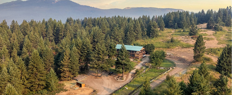 Jocelyn W Cowie RMT Pondersosa Pines Clinic and Mnt Spa Kootenay Boundary - Medical Spa in Kootenay Boundary