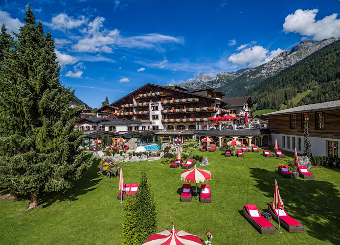 Neustift im Stubaital jSPA at Relais & Châteaux Spa Hotel Jagdhof - Hotel Spa in Neustift im Stubaital