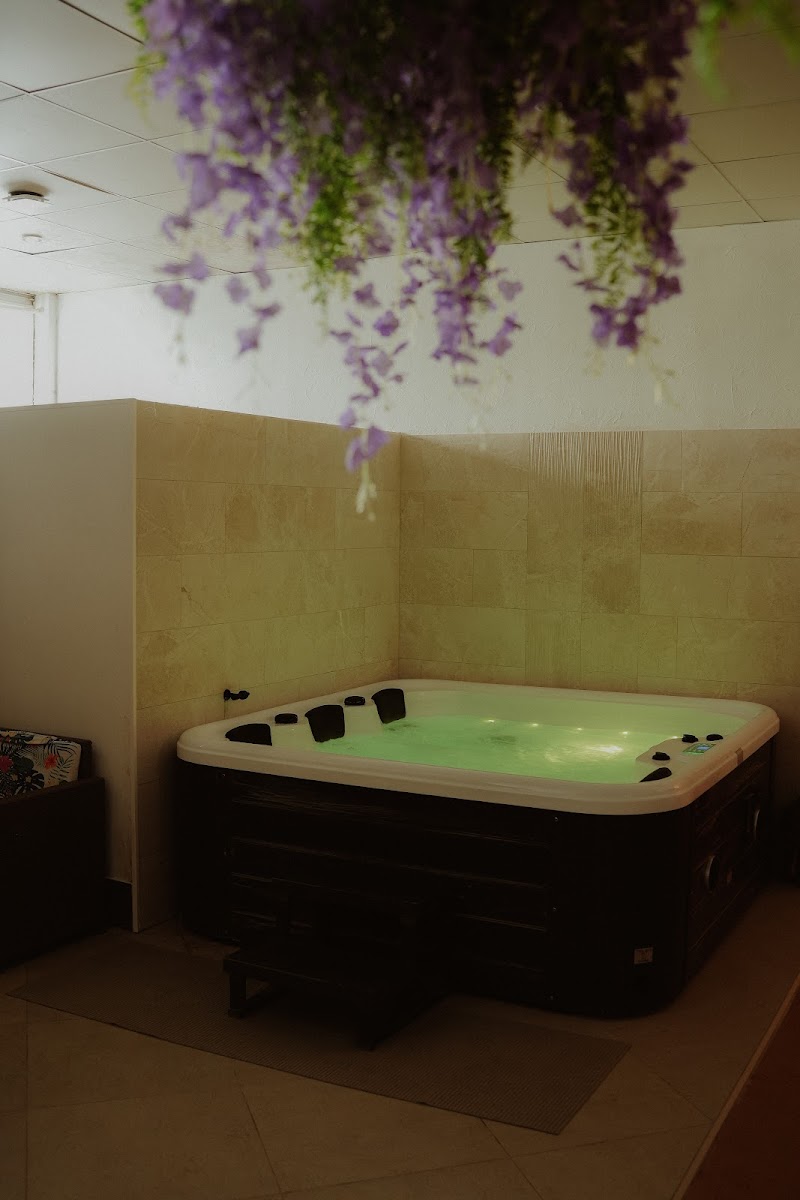 Julie Spa Esthétique Compiègne - Day Spa in Compiègne
