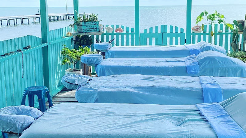 Julz Holistic Massage Studio Caye Caulker