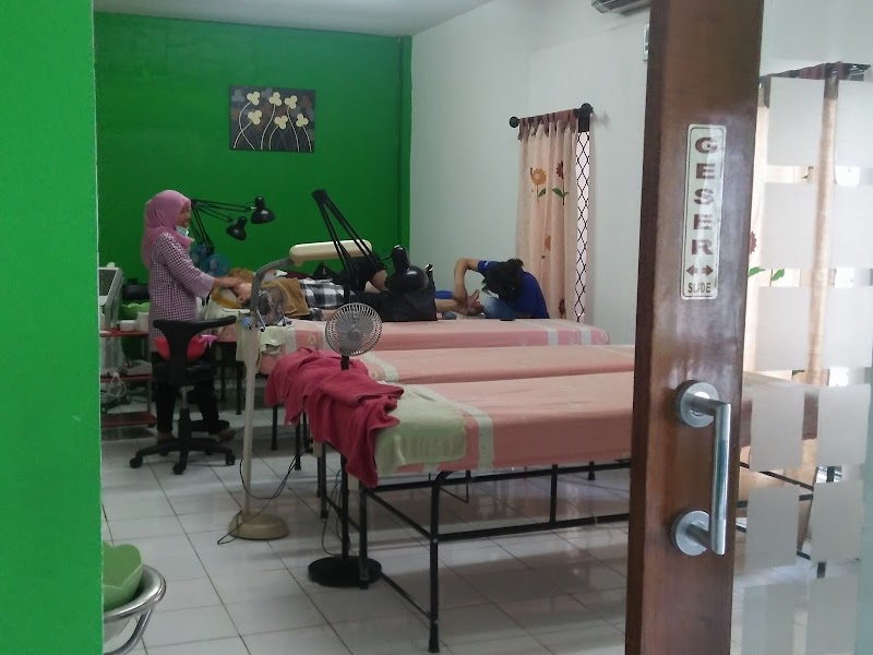 Kalula skin Bekasi Kota - Day Spa in Bekasi Kota