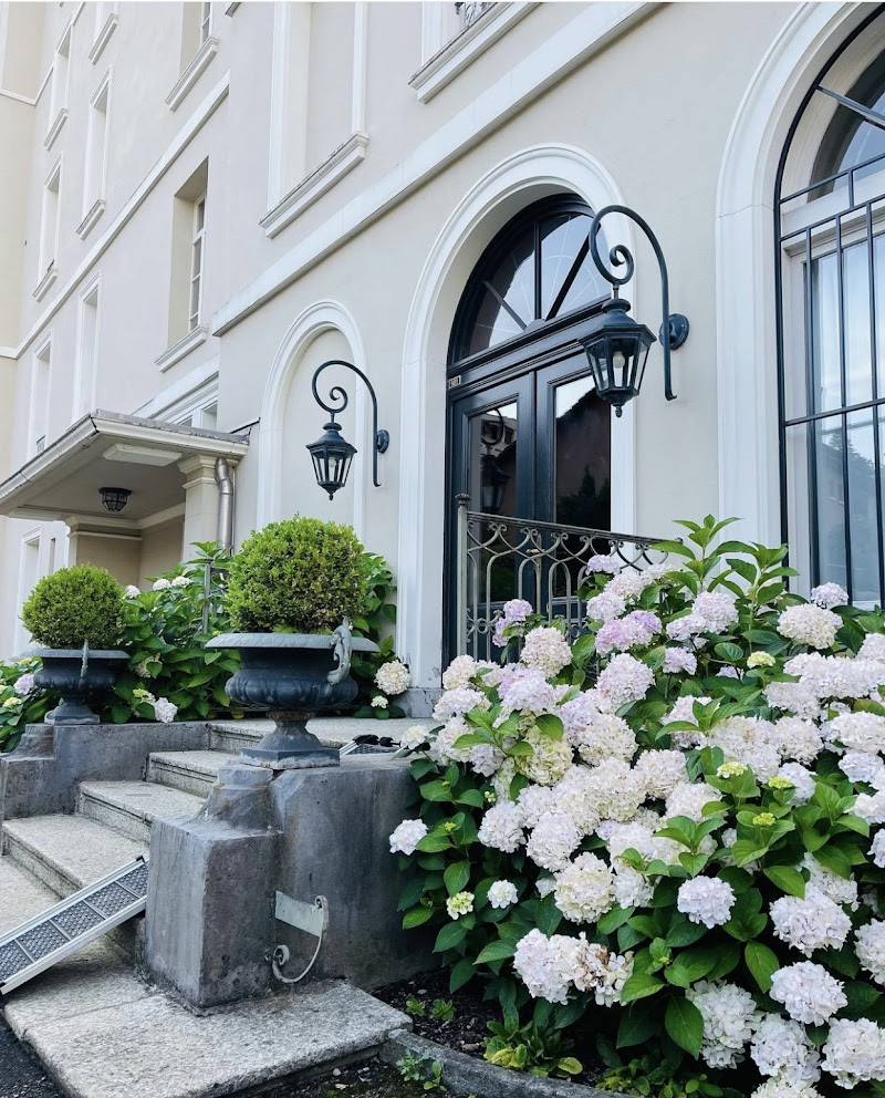 Kamila Cirio Médecine traditionnelle chinoise Montreux - Wellness Retreat in Montreux