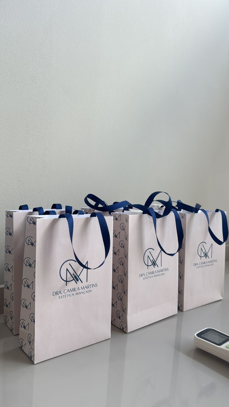 Karin Camila Clínica Estética Monte Sião - Day Spa in Monte Sião