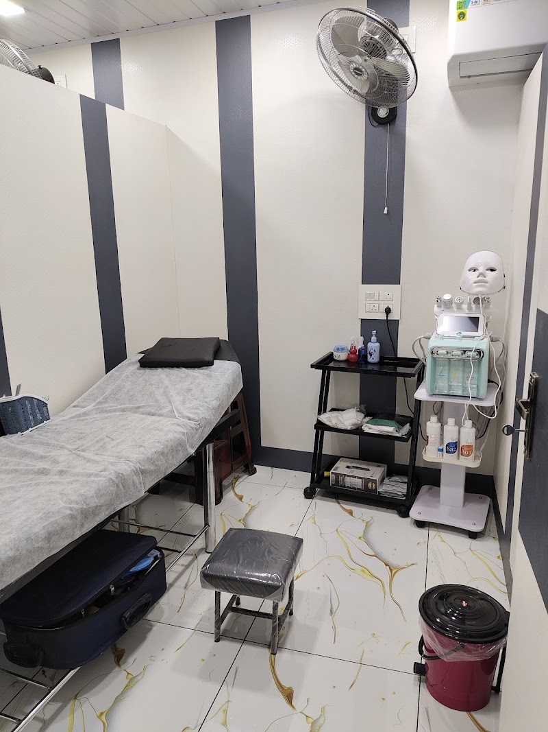 Kaveri's Beauty & Spa Kalyan - Day Spa in Kalyan