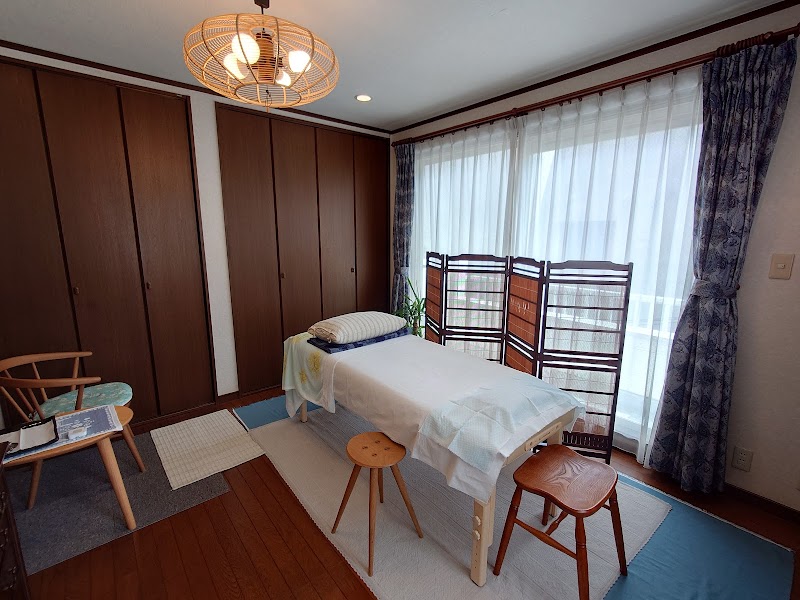 Kenbian Acupuncture, Osteopathy, Cosmetic Acupuncture, Massage Katano City - Day Spa in Katano City
