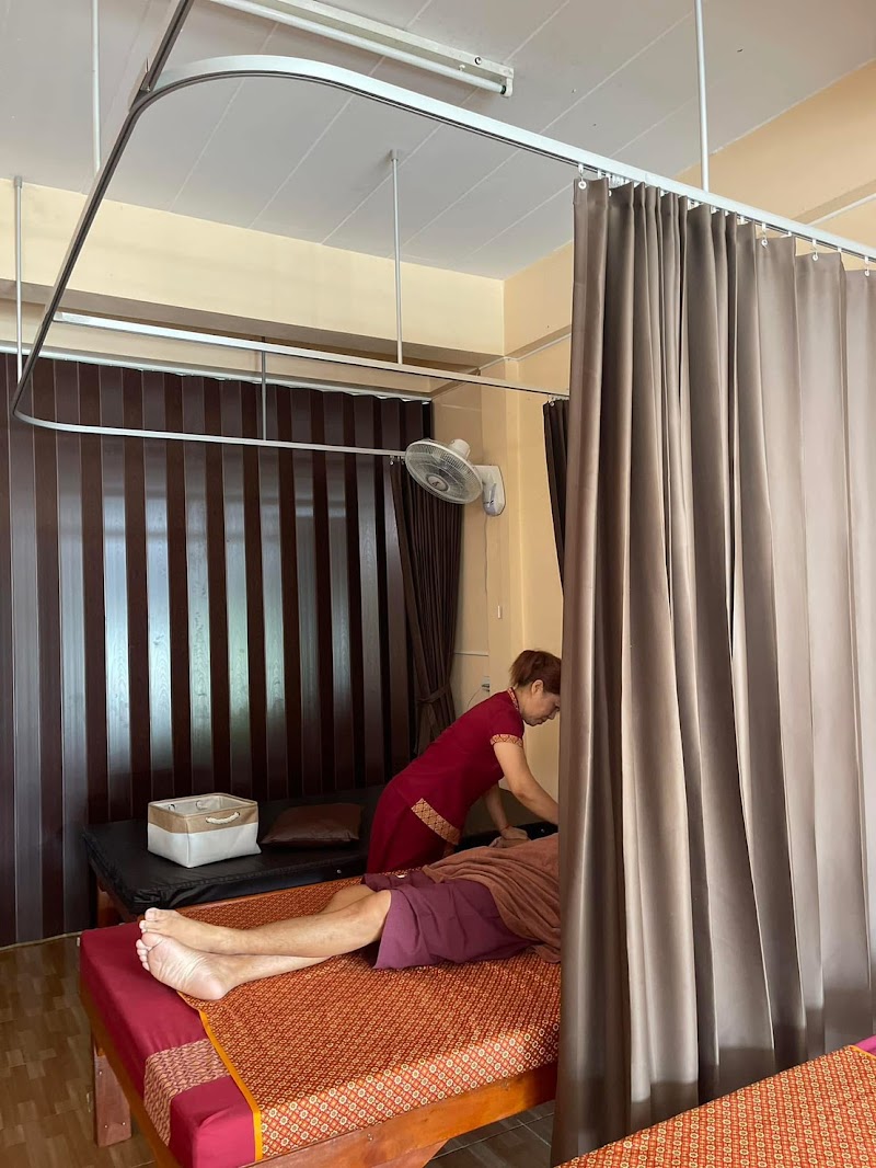 Ketngern 88 Massage Muang Sam Sip - Day Spa in Muang Sam Sip
