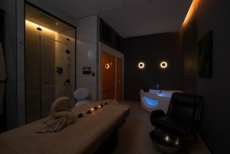 Kingsley Men's Spa Ahmad Al Jaber St