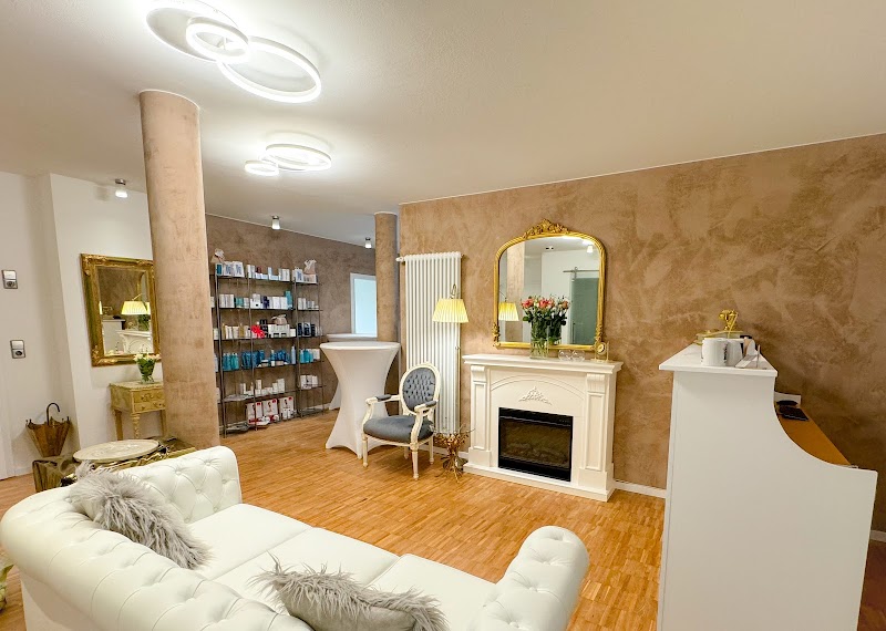 Kosmetikstudio Vitaliya Pliezhausen - Day Spa in Pliezhausen