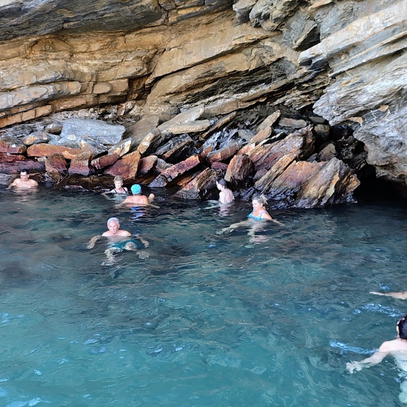 Kratsa Thermal Spring Agios Kirykos - Thermal Spa in Agios Kirykos