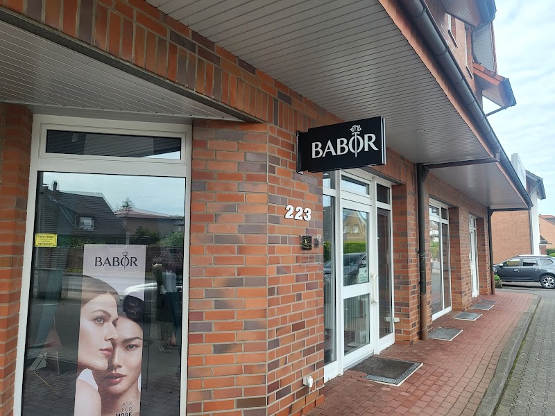 KS Cosmetics Fußpflege Schloß Holte-Stukenbrock - Day Spa in Schloß Holte-Stukenbrock