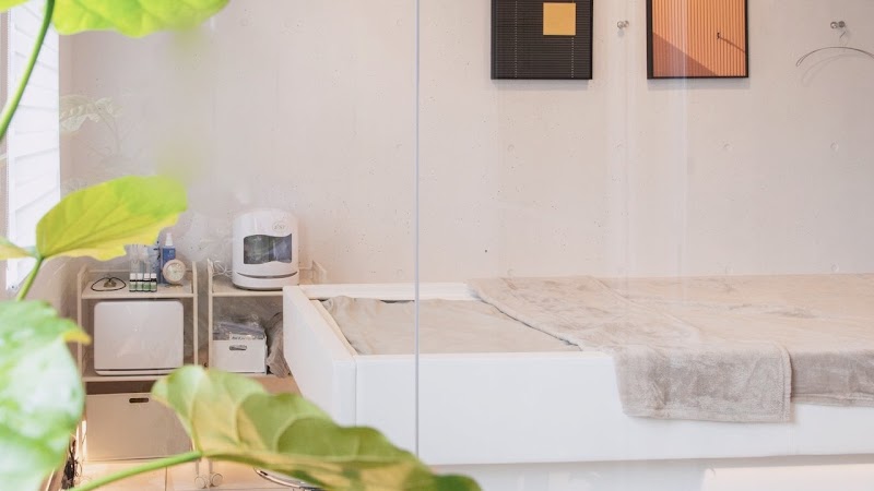 Kumamoto Anti-Aging Salon Raffinefem Kumamoto City Chuo Ward - Day Spa in Kumamoto City Chuo Ward