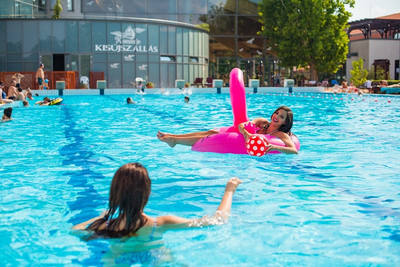 Kumánia Kisújszállási Gyógy- és Strandfürdő - Day Spa in Kisújszállás