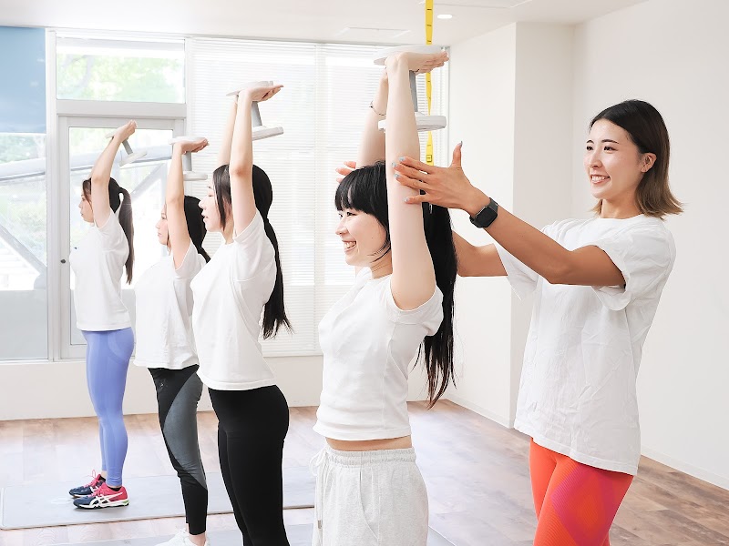 Kyoryuchi Fitness Kobe Sannomiya Studio Kobe City Chuo Ward - Day Spa in Kobe City Chuo Ward