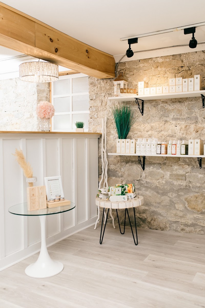 La Beauty Boutique Centre Wellington - Day Spa in Centre Wellington