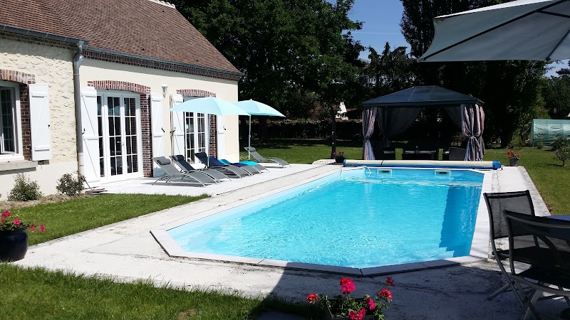 La Maison des Pins Chambre d'hôtes spa piscine Loiret Sports et Massages Chevillon-sur-Huillard - Day Spa in Chevillon-sur-Huillard