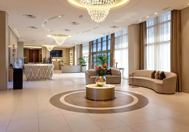 La Plus Belle Beauty Lounge & Spa Lablobel Al Boulevard Hawalli - Day Spa in Hawalli