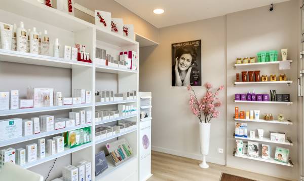 La Source De Beauté Montigny-le-Bretonneux - Day Spa in Montigny-le-Bretonneux