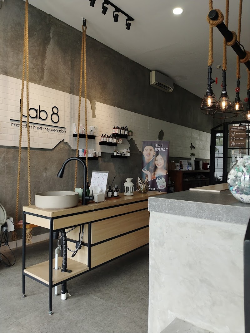 Lab 8 Skin Care Clinic Tangerang - Medical Spa in Tangerang