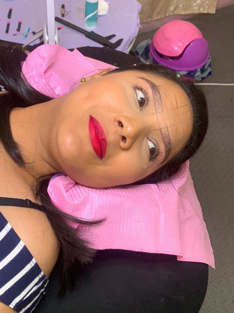 Lashes by emy Milagro - Day Spa in Milagro