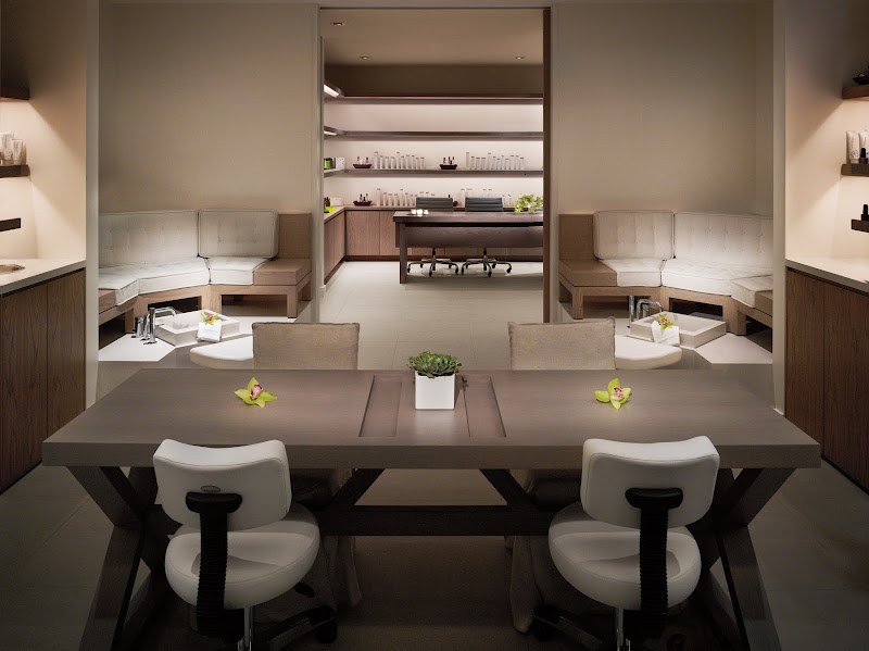 LATHER Spa Honolulu - Day Spa in Honolulu