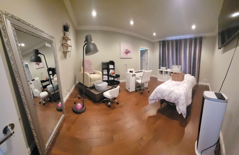 Lavender Fields Beauty and Wellness Nanaimo - Wellness Retreat in Nanaimo