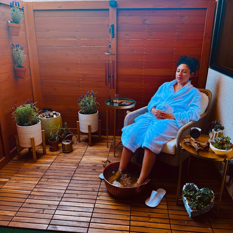 Lavendula & Sage Aromatherapy Wellness Palm Desert - Wellness Retreat in Palm Desert