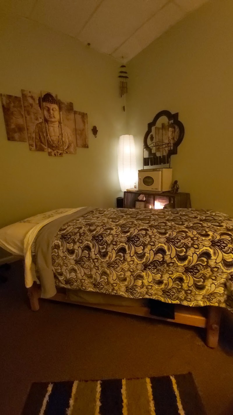 Lavish Salon Spa Boutique Rolla - Day Spa in Rolla