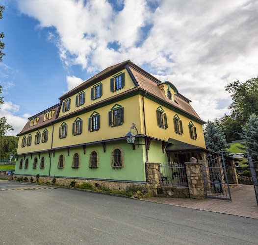 Lázně Leopoldov Buchlovice - Day Spa in Buchlovice