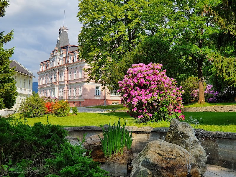 Lázně Schrott Lipová Lázně Lipová-lázně - Day Spa in Lipová-lázně