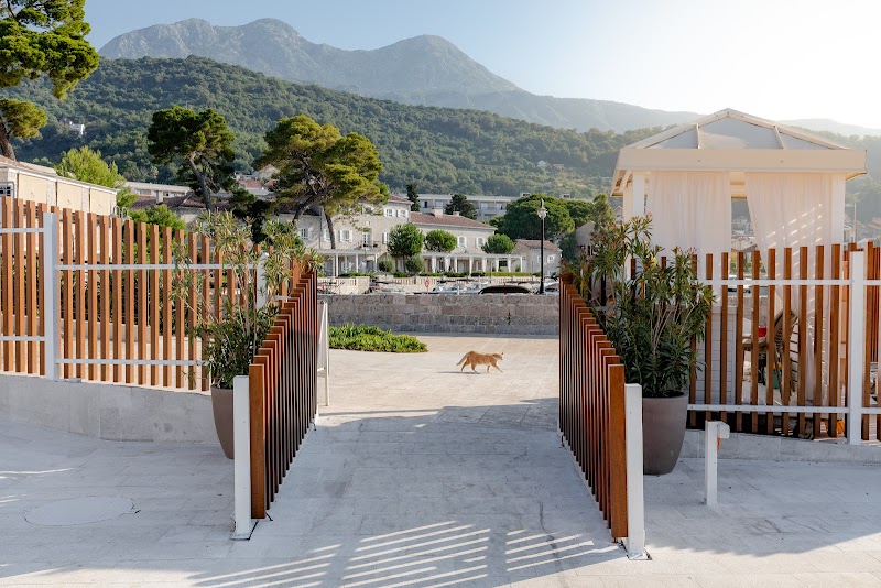 Lazure Hotel & Marina Kotor