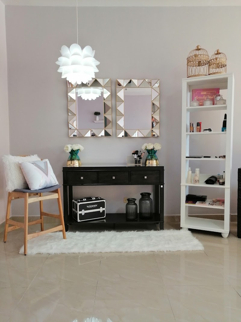 Le Cygne Salon & Spa Quesada - Day Spa in Quesada