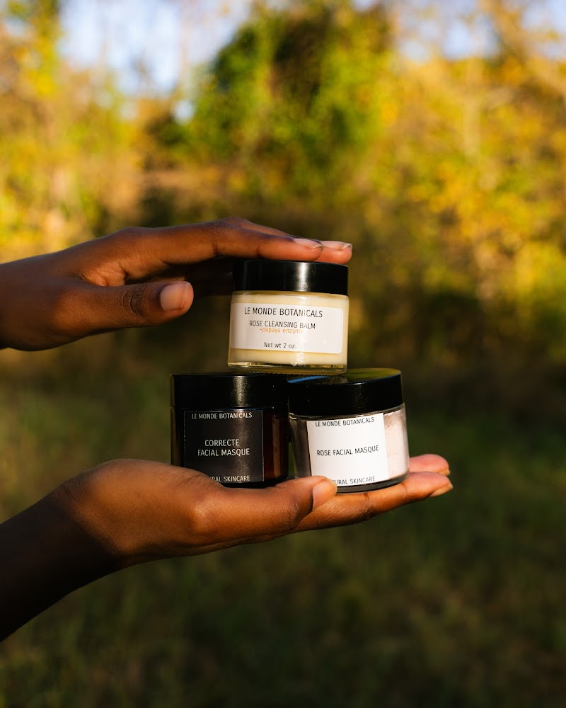 Le Monde Botanicals Fayetteville - Day Spa in Fayetteville