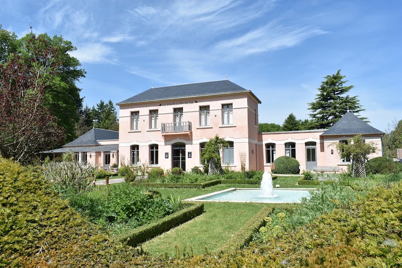 Le Pavillon Rose La Roche-Posay - Day Spa in La Roche-Posay