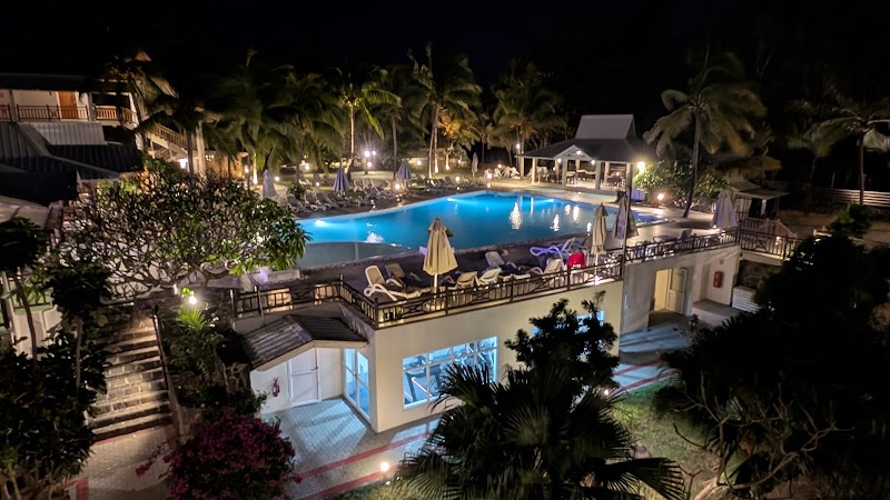 Le Peninsula Bay Beach Resort & Spa Quatre Bornes Town - Resort Spa in Quatre Bornes Town
