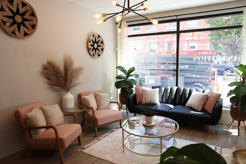 LeAnna City & Day Spa Buffalo - Day Spa in Buffalo