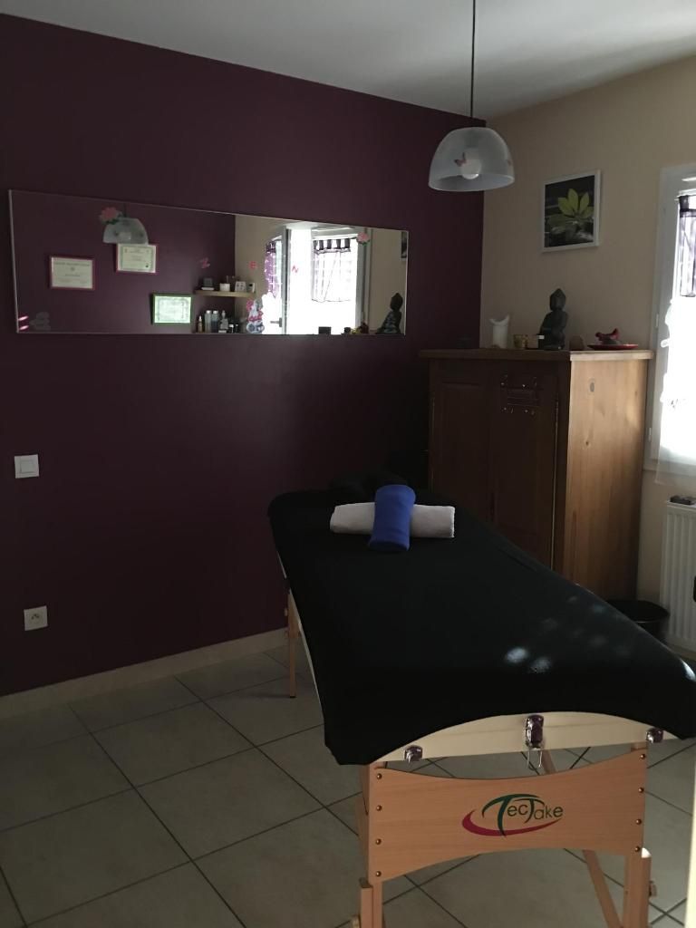 Les Mains De Zaz Angresse - Day Spa in Angresse