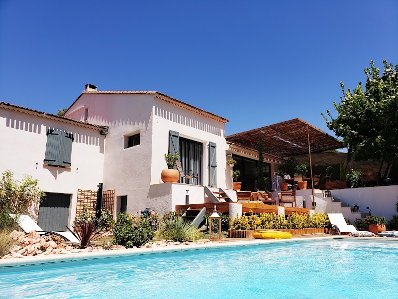 Les Prairies de Fenestrelle " Gîte en Provence" SPA et piscine au cœur de la nature et au calme Marseille - Hotel Spa in Marseille