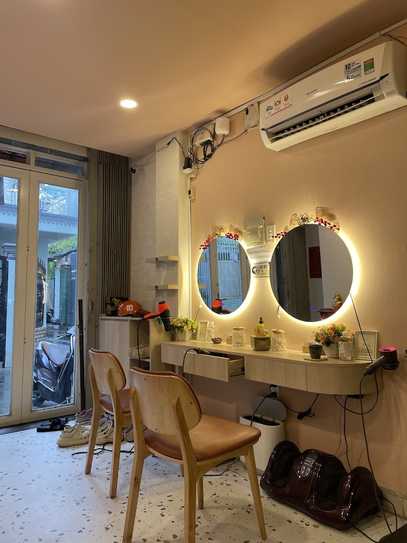 Linn Quận 10 photo