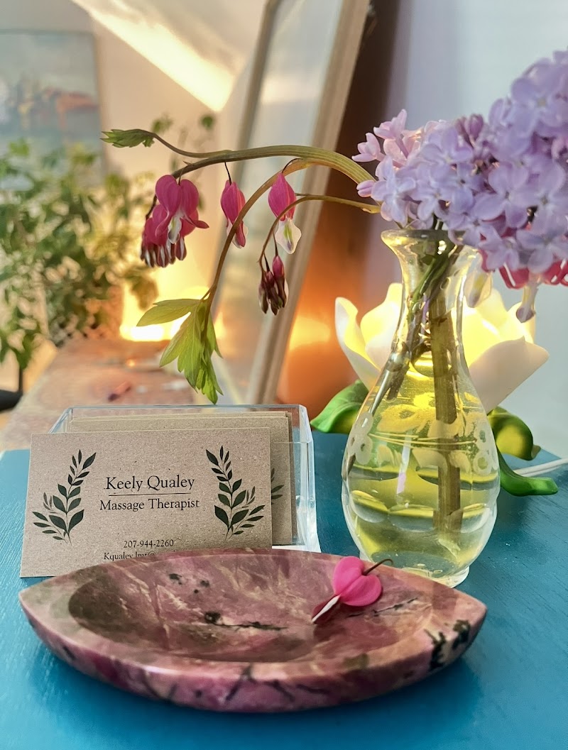 Little Blue House - Offices of Massage Therapy and Wellness Professionals Hampden - Wellness Retreat in Hampden