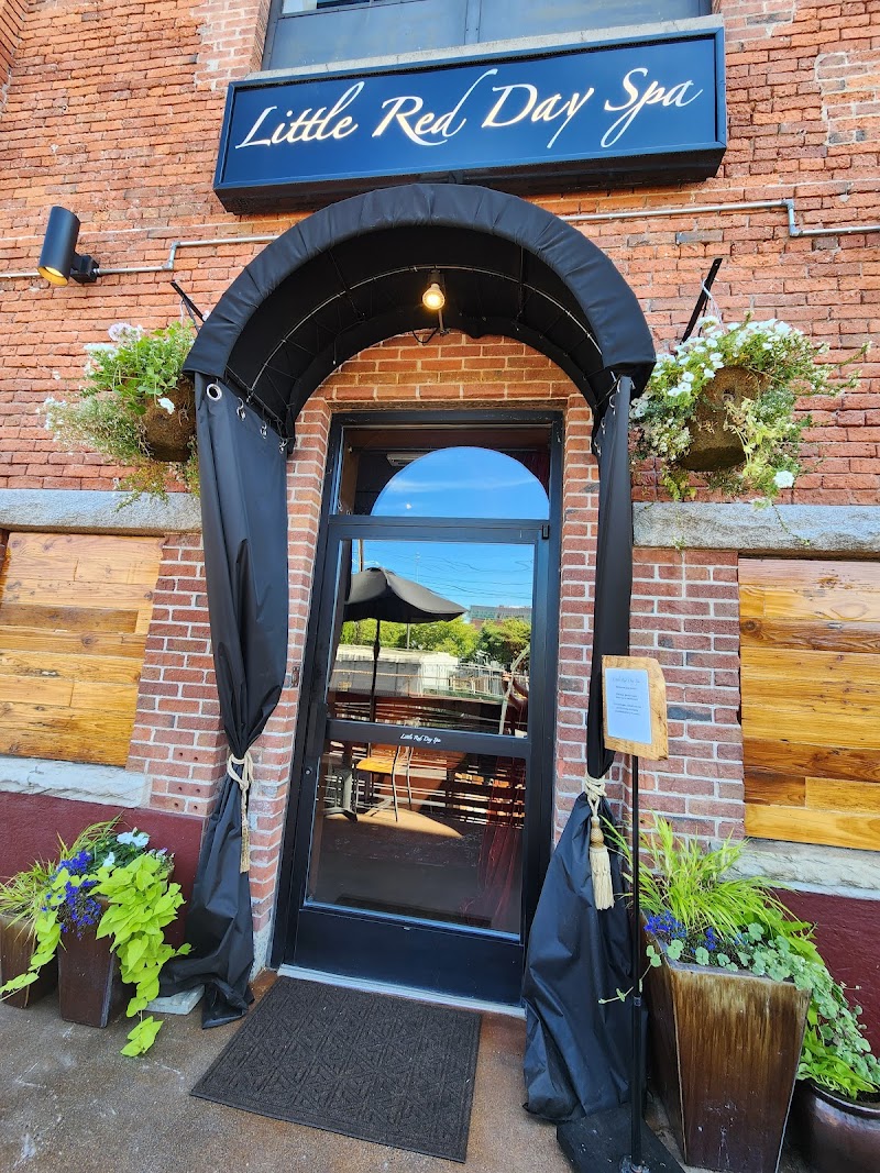 Little Red Day Spa Seattle - Day Spa in Seattle