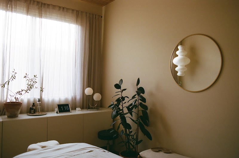 Loman Massage Therapy Seattle - Day Spa in Seattle