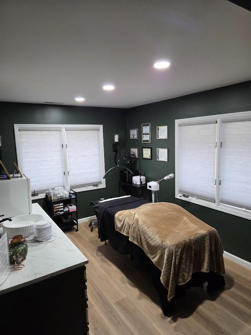 Lore Robb, LE Killen - Day Spa in Killen