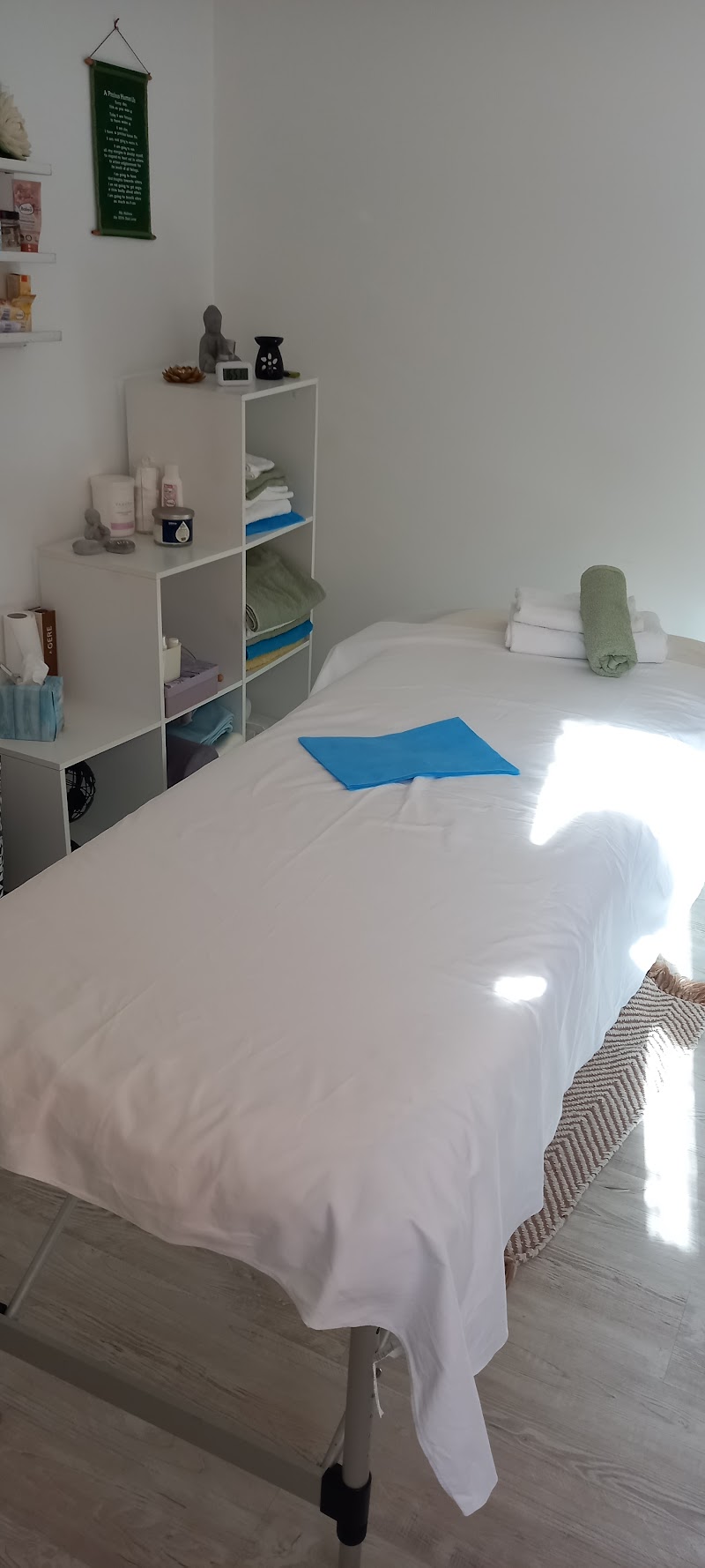 Lótusz Masszázs Fertőszentmiklós - Day Spa in Fertőszentmiklós