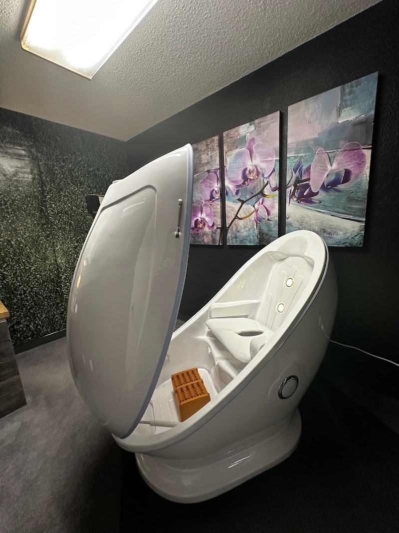 Lower Lounge Spa Clovis - Day Spa in Clovis