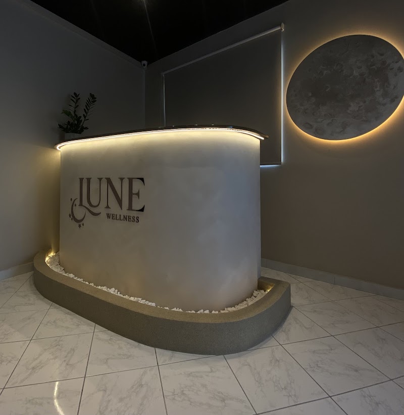 Lune Wellness Peristeri - Wellness Retreat in Peristeri