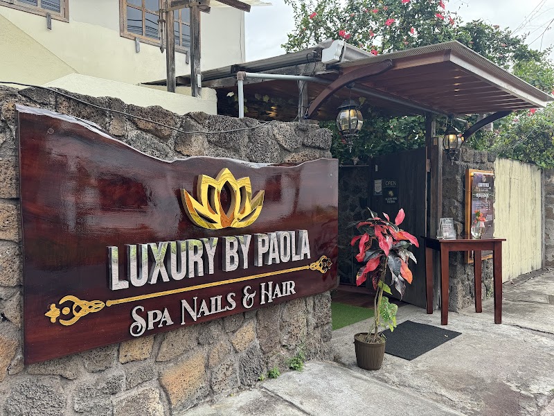 Luxury Nail and Spa Puerto Ayora