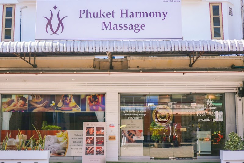 Mahogany Thai Traditional Massage in front of Vajira Phuket - Day Spa in Phuket